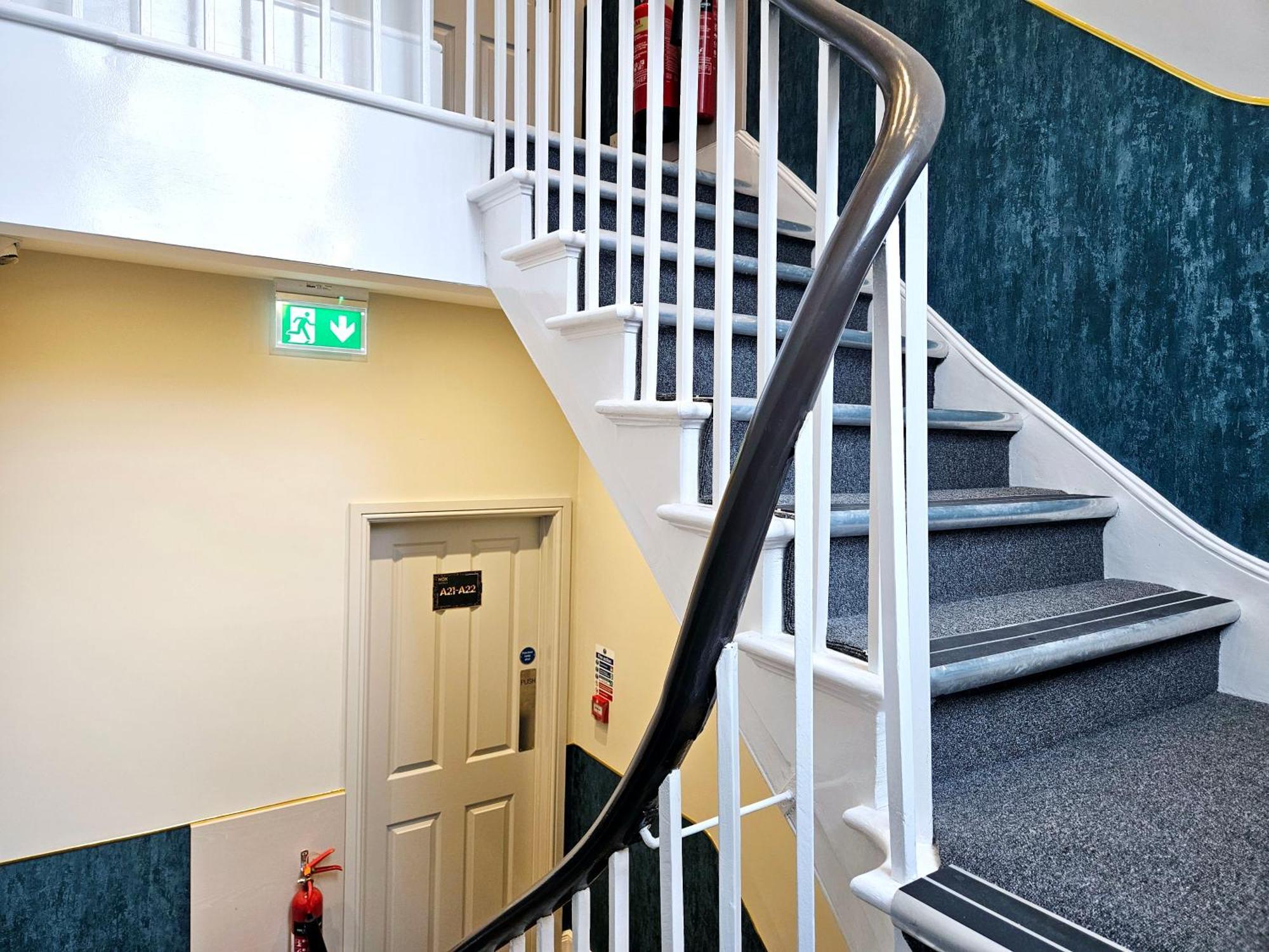 Hotel Nox Paddington Londra Esterno foto